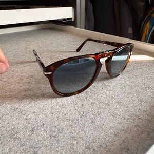 PERSOL PO0714 FOLDING SUNGLASSES